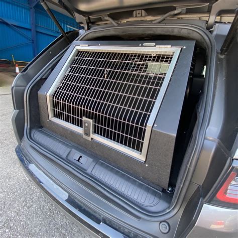 Car dog cages, crates & transit boxes for cars & vans 